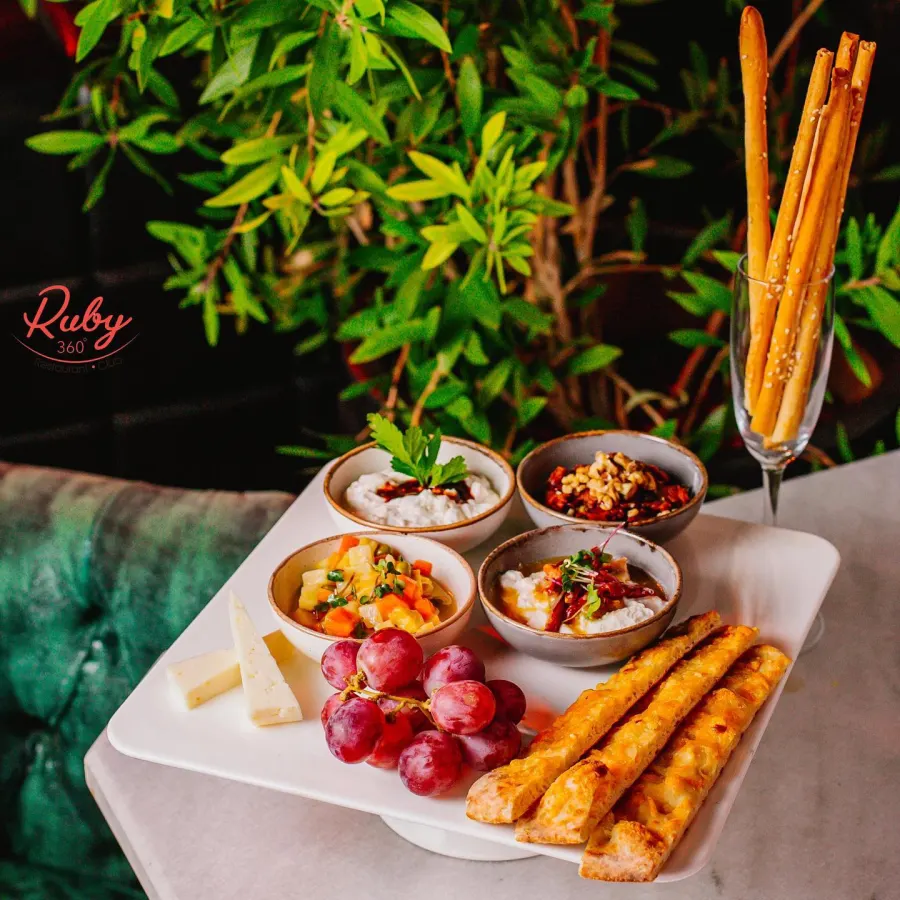 Ruby 360 Baku qəlyanaltılar